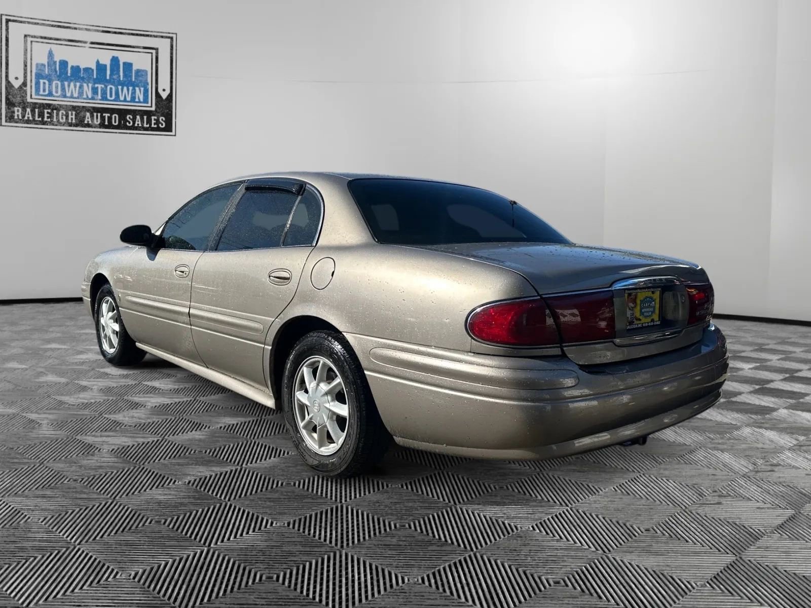 Used 2003 Buick Le Sabre Custom w/ Luxury Package image 8