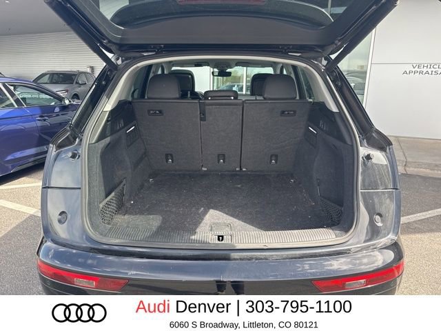 Used 2020 Audi Q5 2.0T Premium Plus w/ Premium Plus Package AWD/4WD image 11