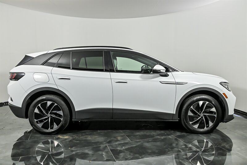 Used 2022 Volkswagen ID.4 Pro S AWD/4WD image 10