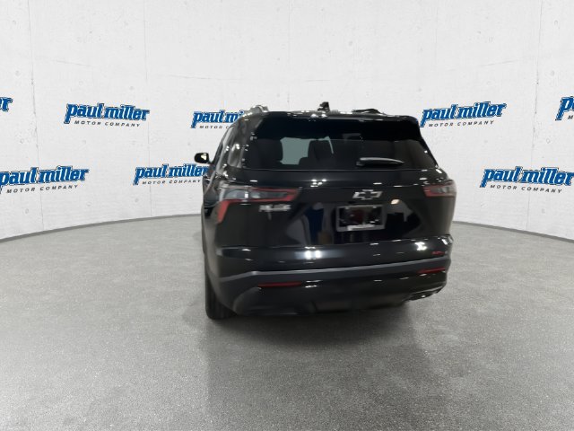 Used 2026 Chevrolet Equinox RS AWD/4WD image 9