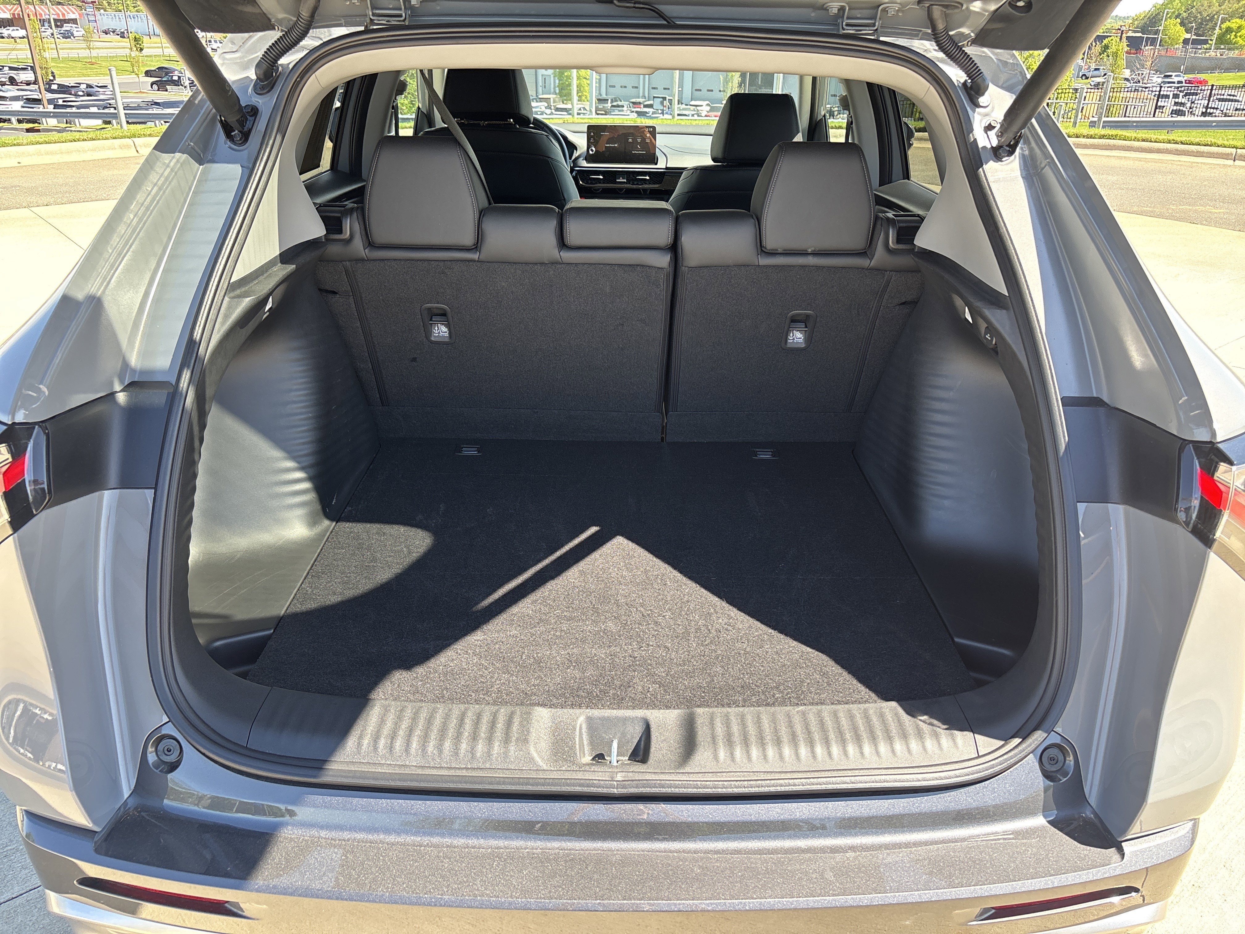 Certified 2025 Acura ADX FWD image 31