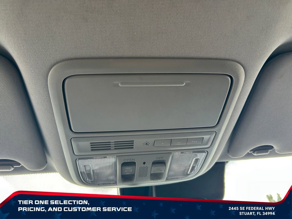 Used 2017 Honda Pilot Touring image 55