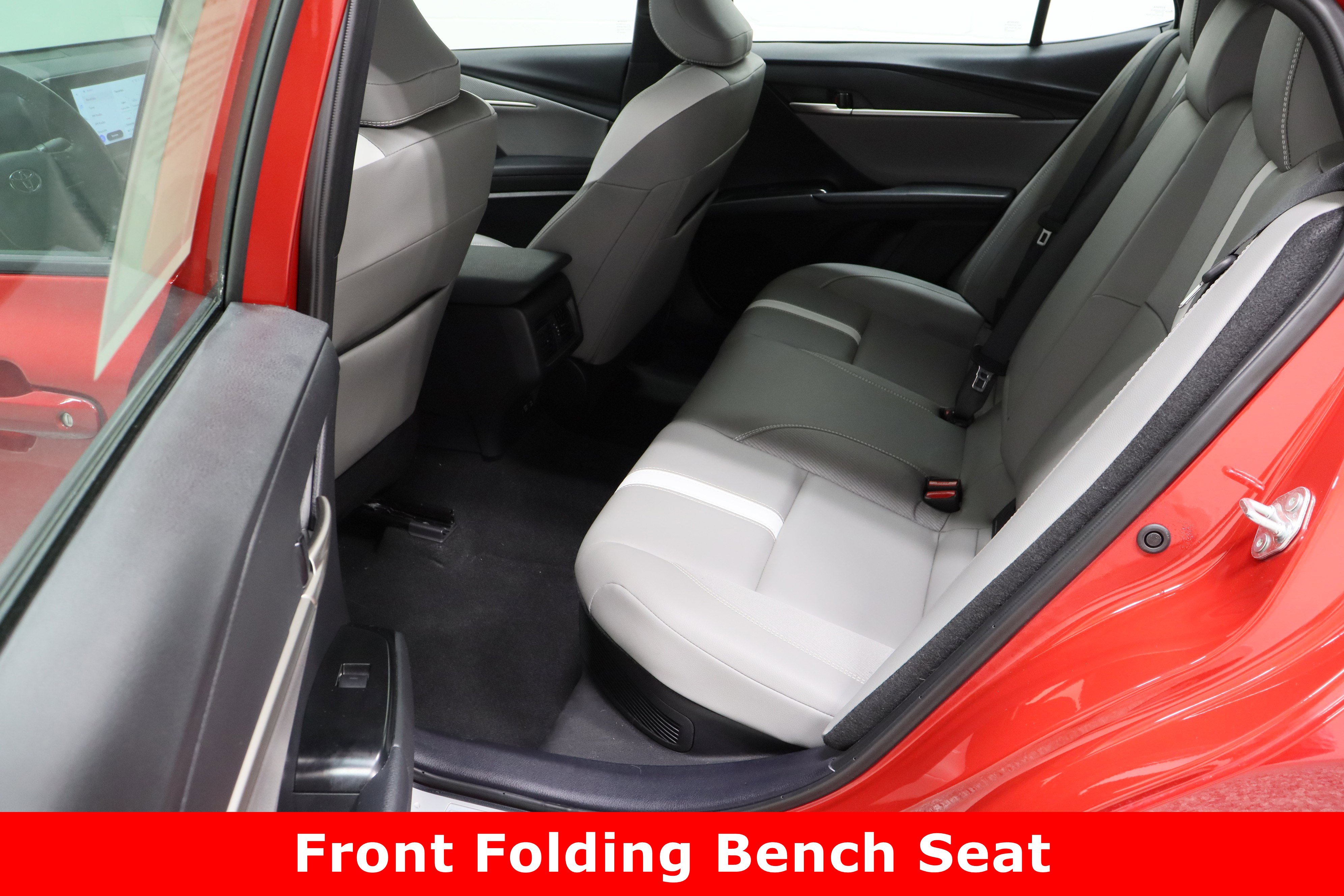 Certified 2025 Toyota Camry SE image 28