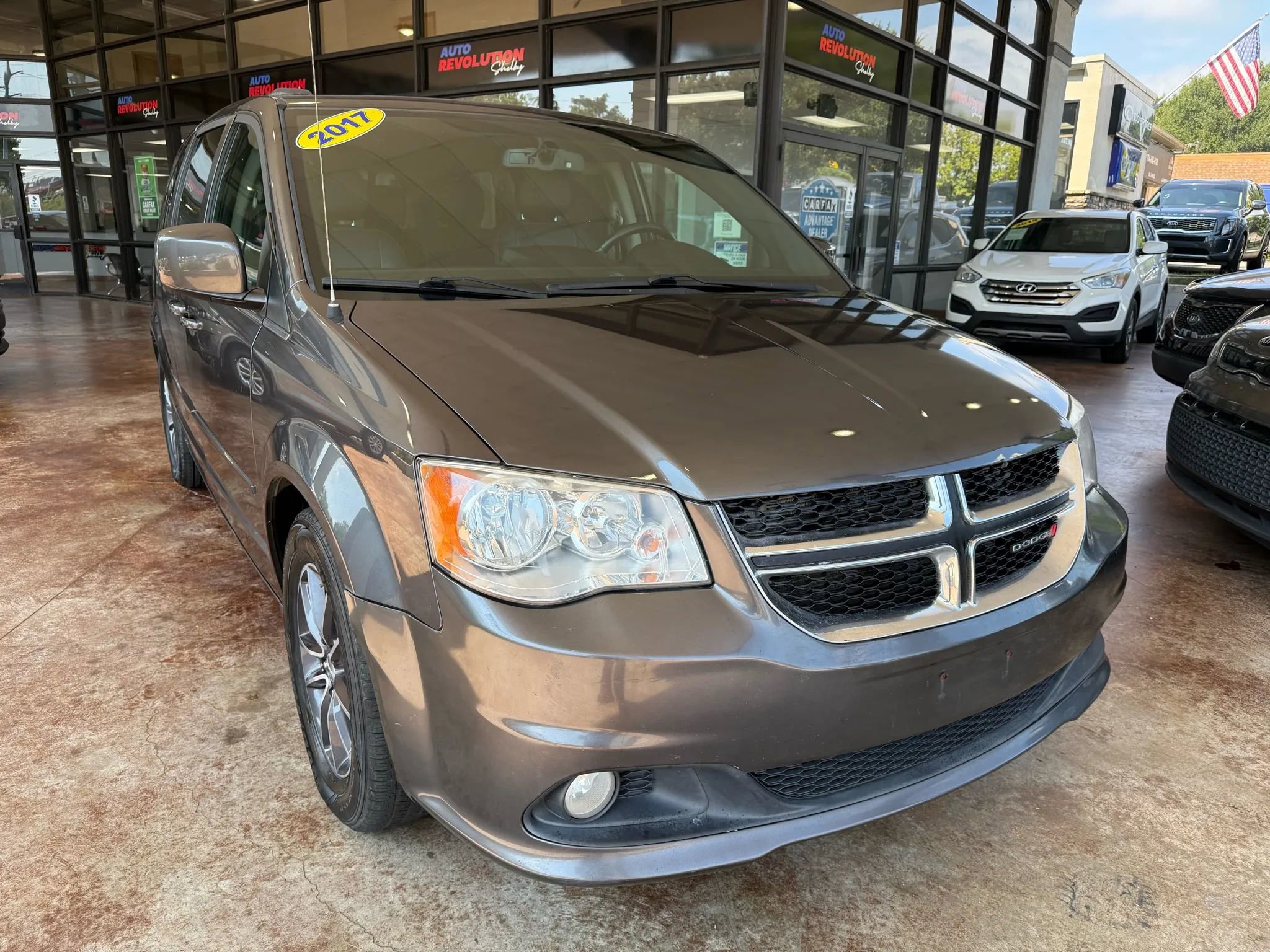 Used 2017 Dodge Grand Caravan SXT