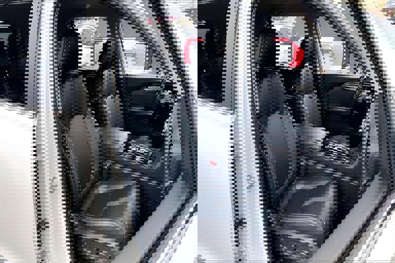 Used 2023 Honda Pilot EX-L image 8