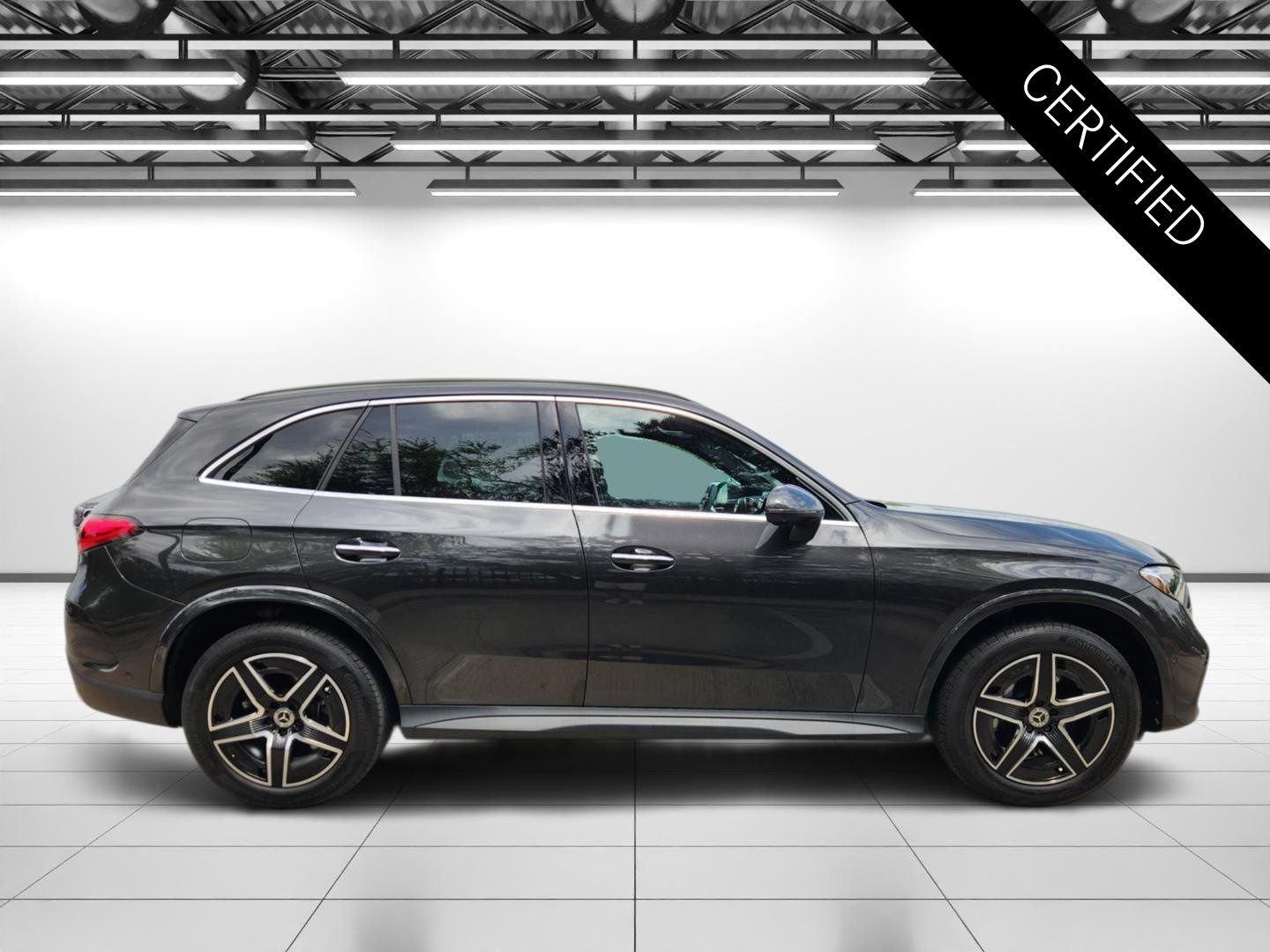 Certified 2025 Mercedes-Benz GLC 350e 4MATIC image 6