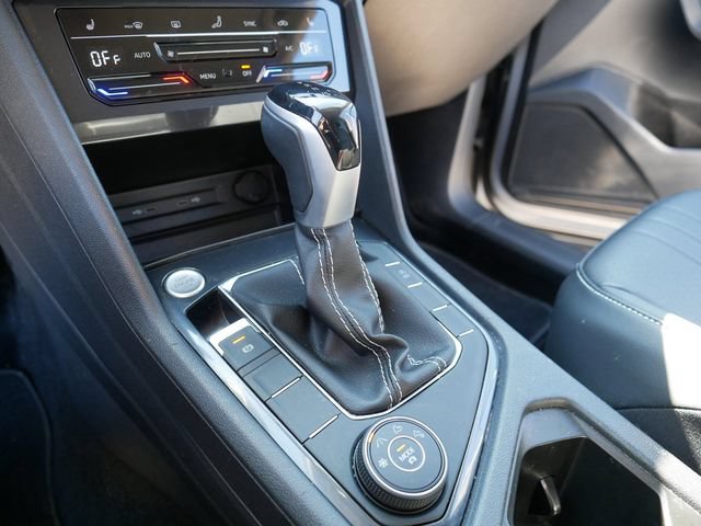 Certified 2023 Volkswagen Tiguan SE AWD/4WD image 32