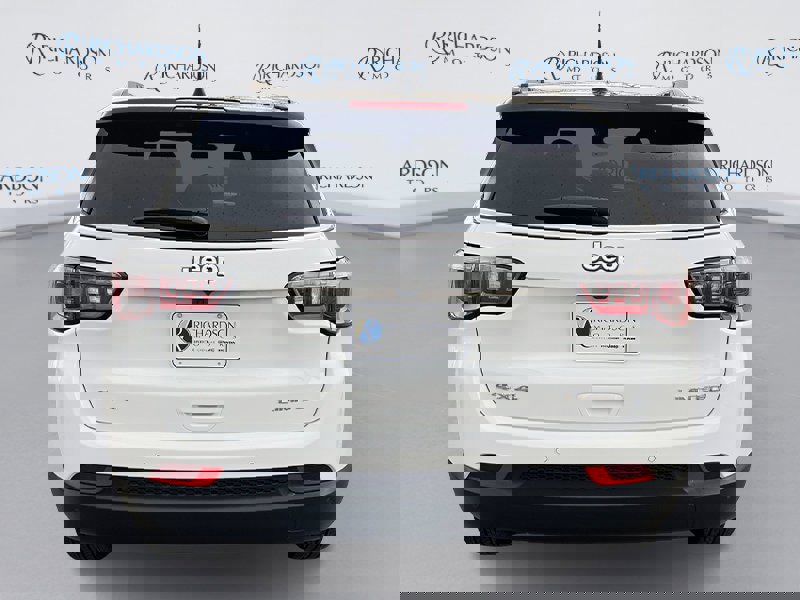 New 2026 Jeep Compass Limited image 4