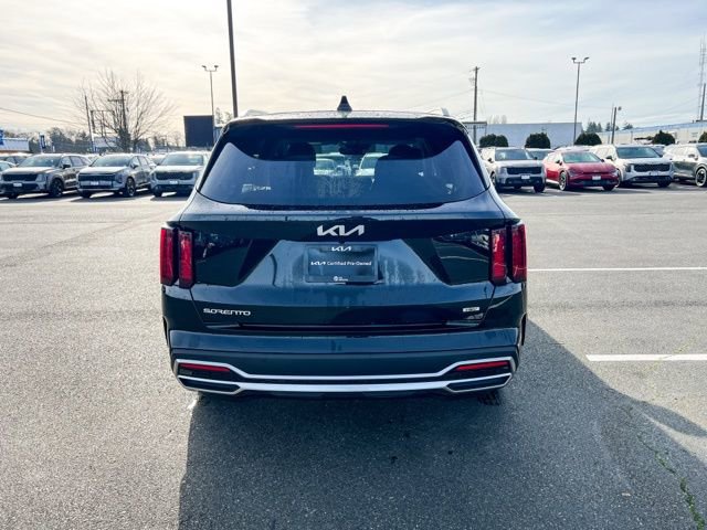 Certified 2024 Kia Sorento EX image 8