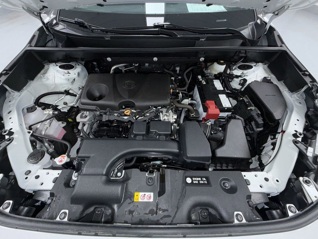 Used 2025 Toyota RAV4 LE image 22