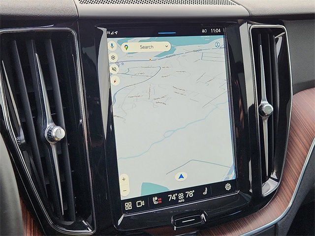 Used 2024 Volvo XC60 B5 Plus image 14