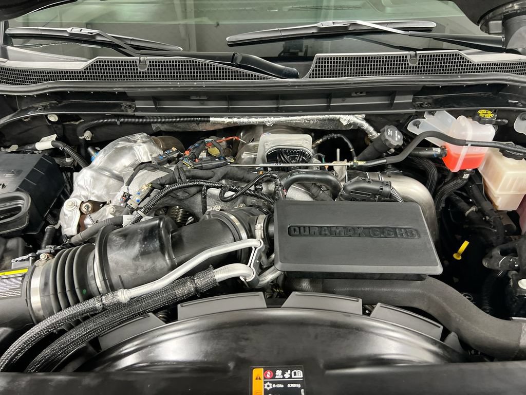 Used 2024 Chevrolet Silverado 2500 High Country w/ Technology Package AWD/4WD image 26