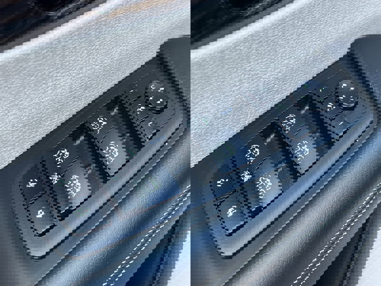 Used 2023 Chrysler Pacifica Limited image 14