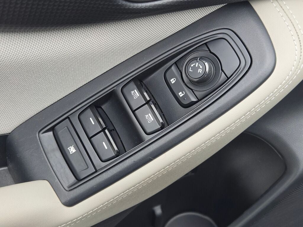 Certified 2023 Subaru Forester Premium AWD/4WD image 21