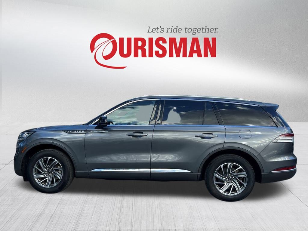 Certified 2023 Lincoln Aviator AWD w/ Elements Package image 3