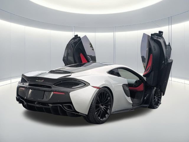 Used 2018 McLaren 570S RWD image 12
