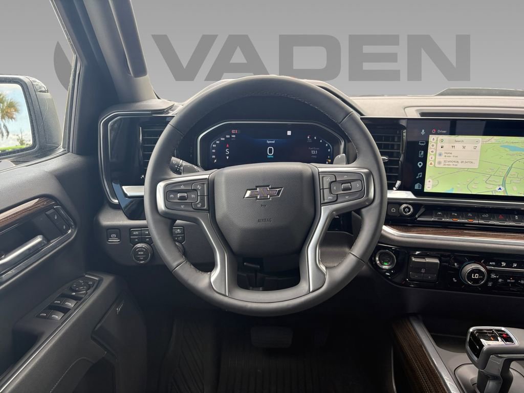 Used 2026 Chevrolet Silverado 1500 LT Trail Boss w/ LT Trail Boss Premium Package AWD/4WD image 10