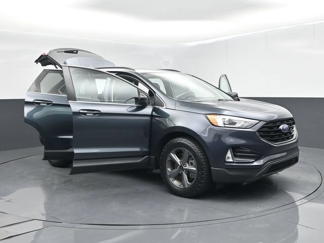 Certified 2022 Ford Edge SEL w/ Sport Appearance Package AWD/4WD image 61
