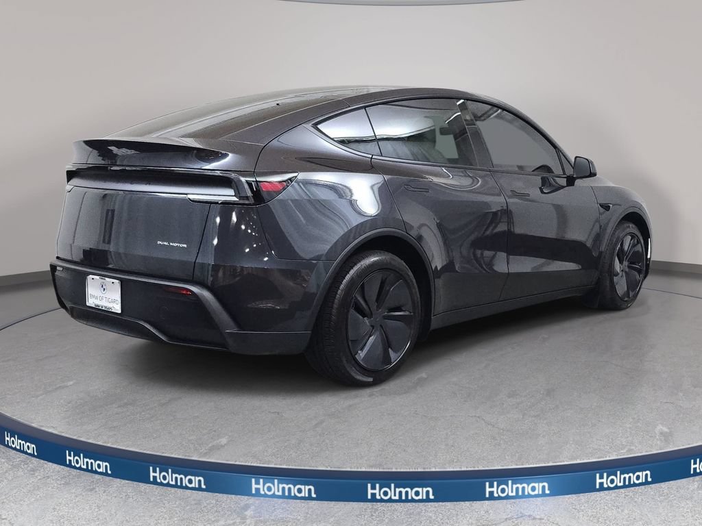 Used 2026 Tesla Model Y AWD image 6
