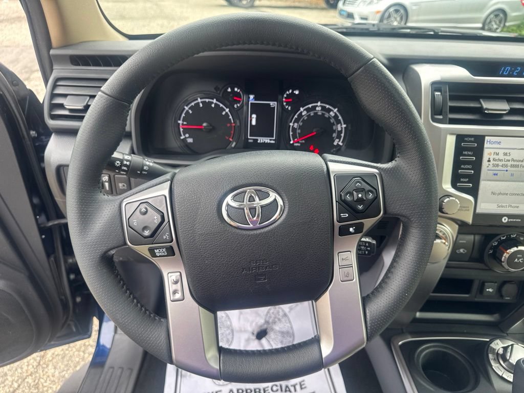 Used 2021 Toyota 4Runner SR5 Premium w/ Moonroof Package AWD/4WD image 60