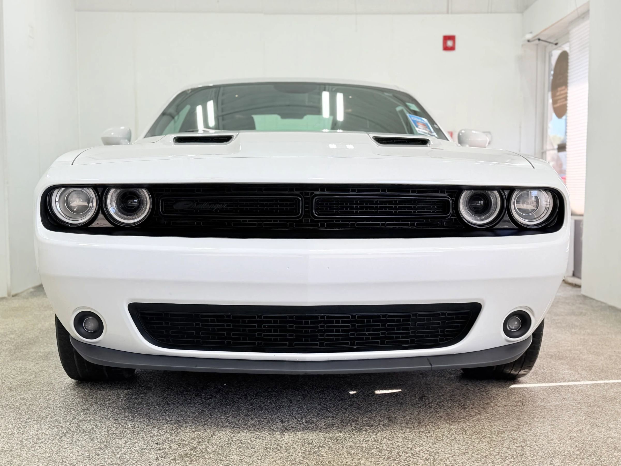 Used 2019 Dodge Challenger SXT w/ Plus Package RWD image 2
