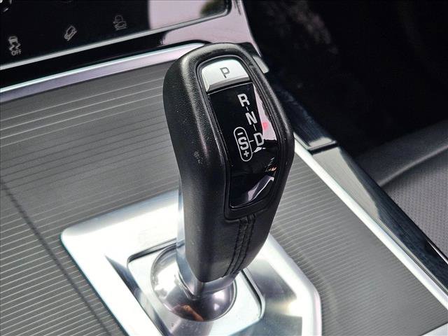 Used 2023 Land Rover Range Rover Evoque SE AWD/4WD image 12