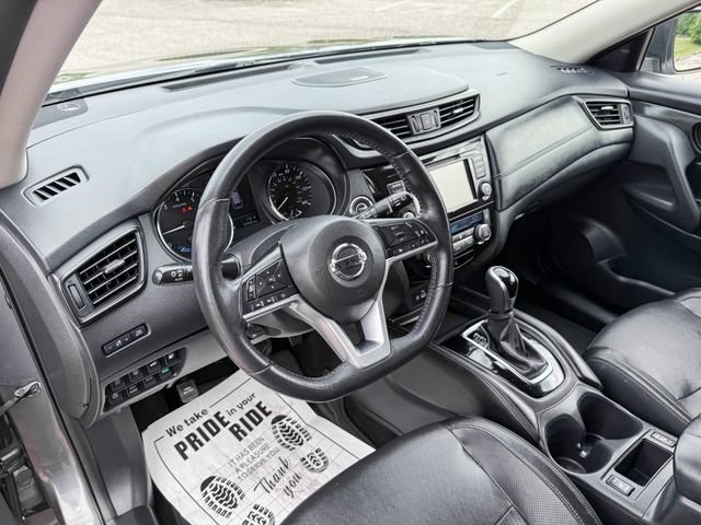 Used 2018 Nissan Rogue SL w/ Premium Package AWD/4WD image 13