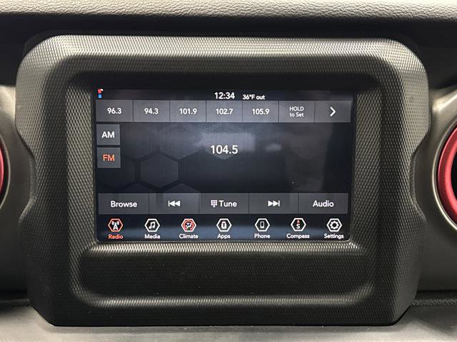 Used 2022 Jeep Gladiator Sport image 16
