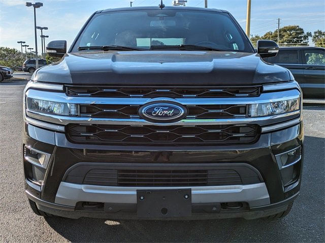 Used 2023 Ford Expedition Max Limited image 9