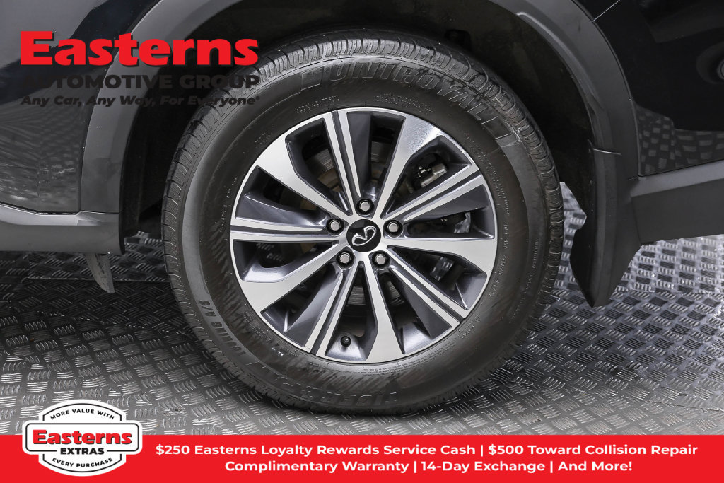 Used 2023 INFINITI QX60 Pure AWD/4WD image 9