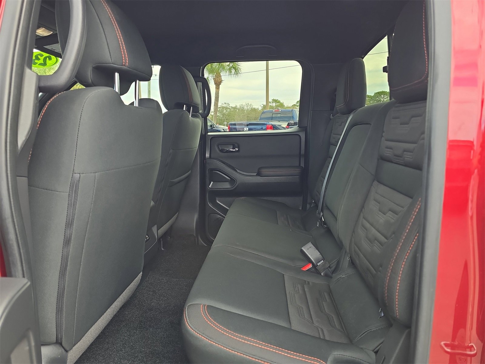 Used 2024 Nissan Frontier Pro-X w/ Technology Package image 12