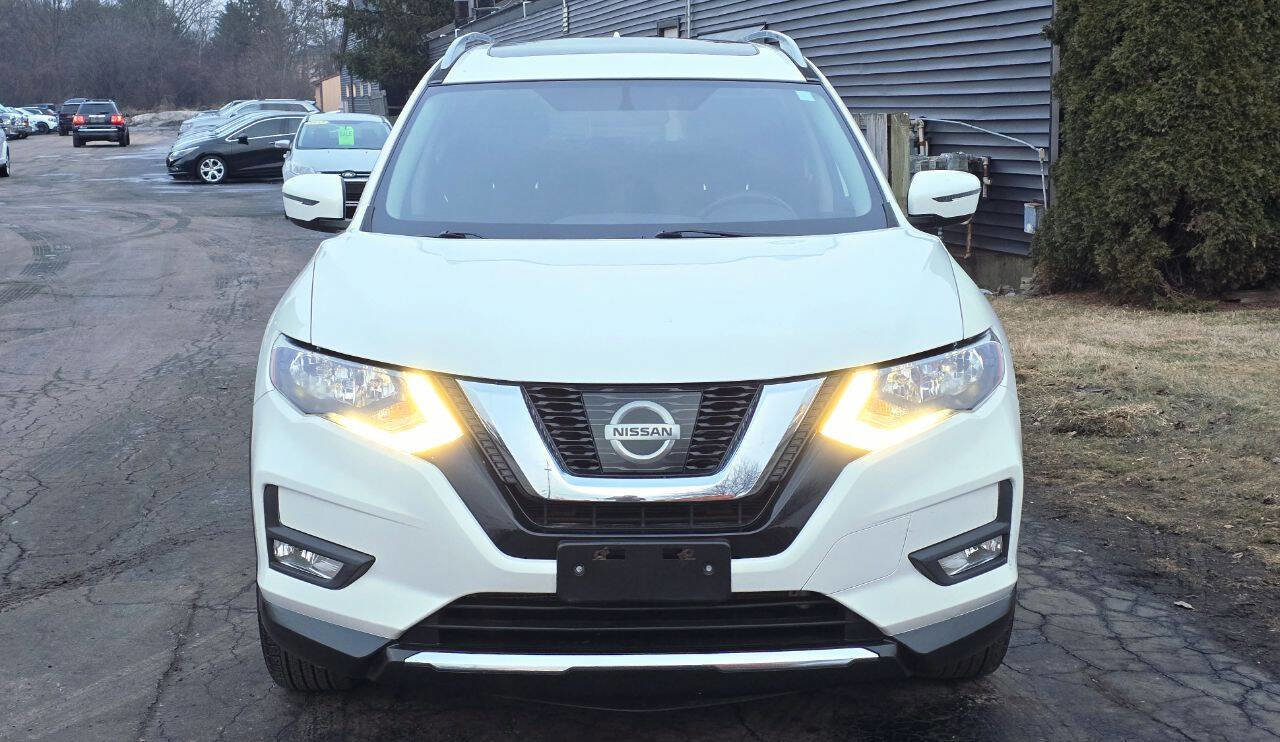 Used 2017 Nissan Rogue SV image 9