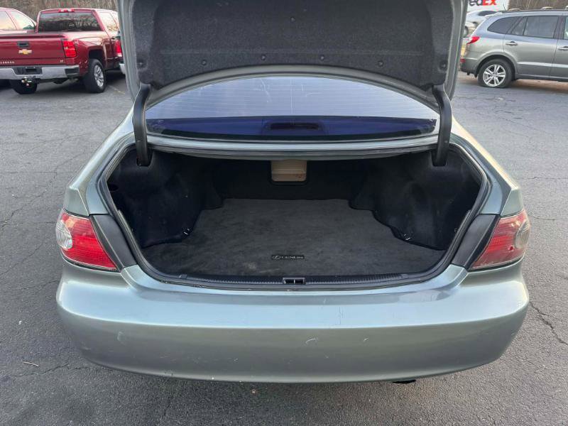 Used 2003 Lexus ES 330 Sedan image 21