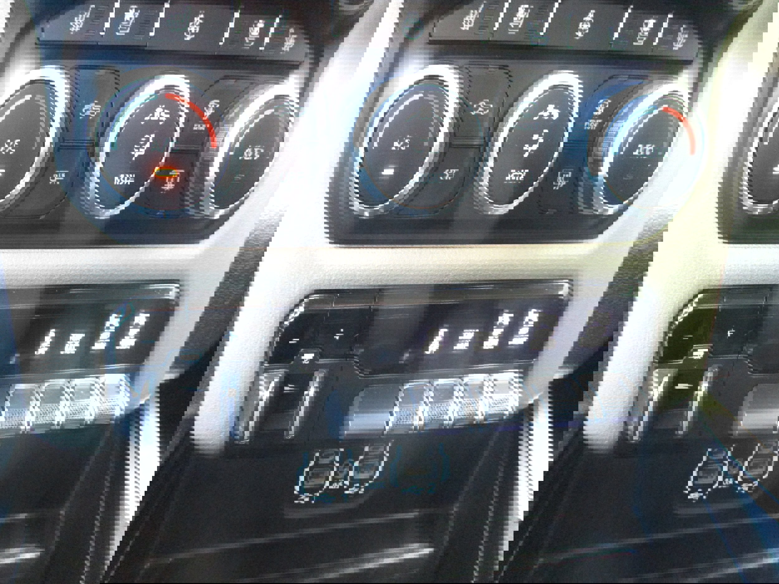 Used 2020 RAM 1500 Laramie image 15