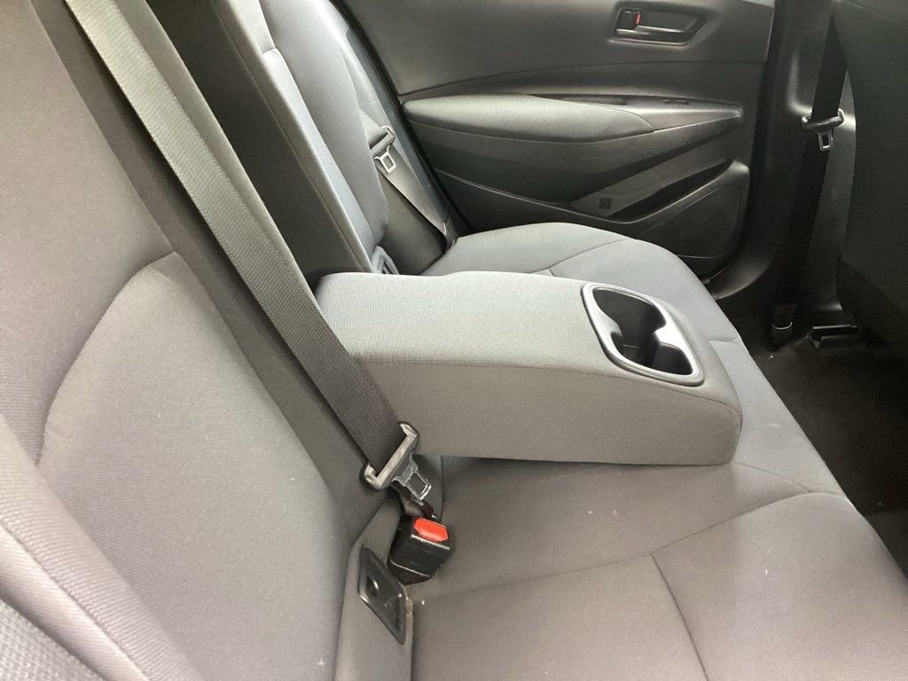 Used 2022 Toyota Corolla LE FWD image 4