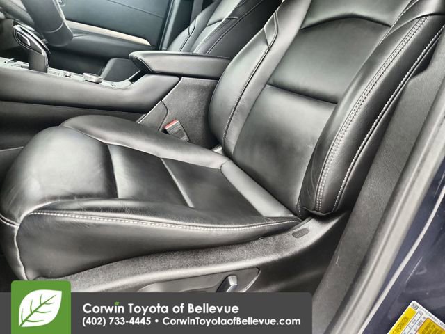 Used 2025 Cadillac XT4 Premium Luxury image 20