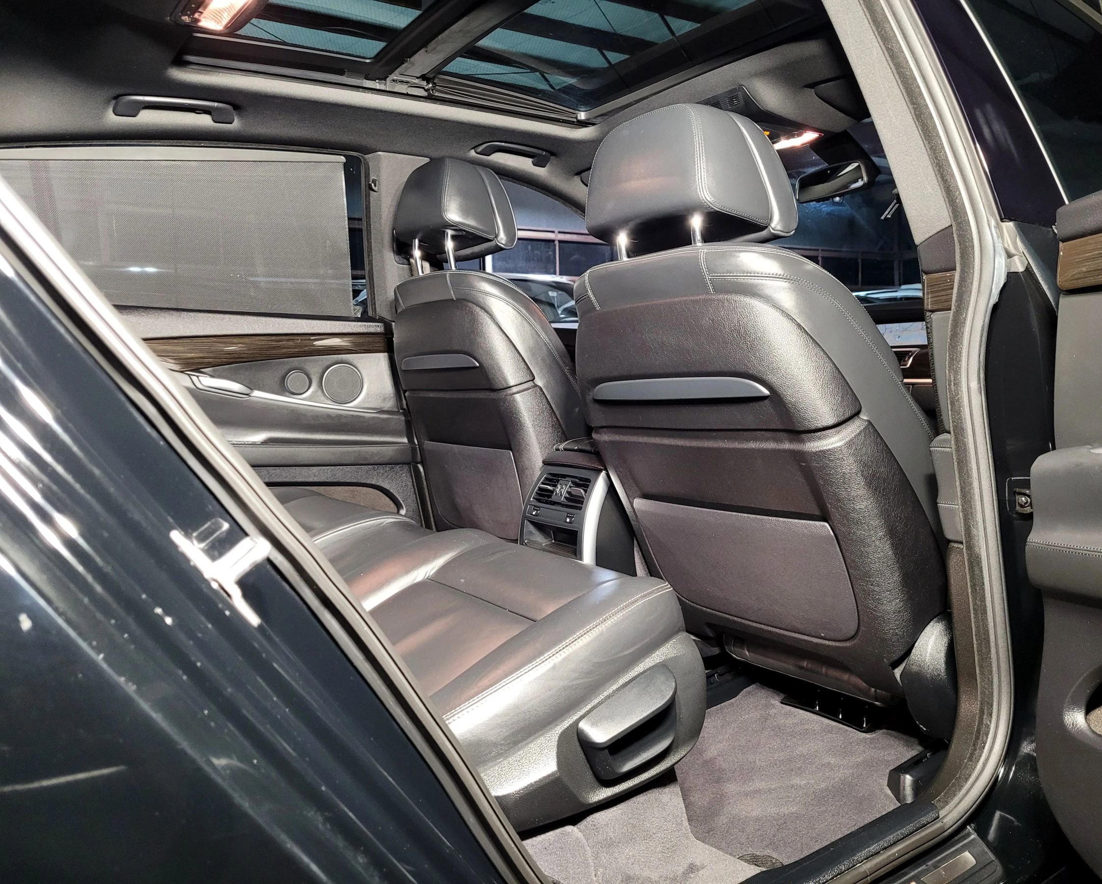 Used 2017 BMW 535i xDrive image 51