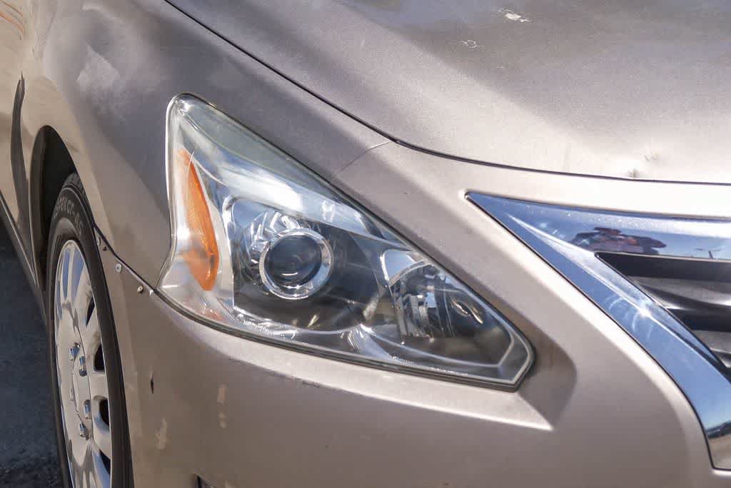 Used 2013 Nissan Altima 2.5 S FWD image 4