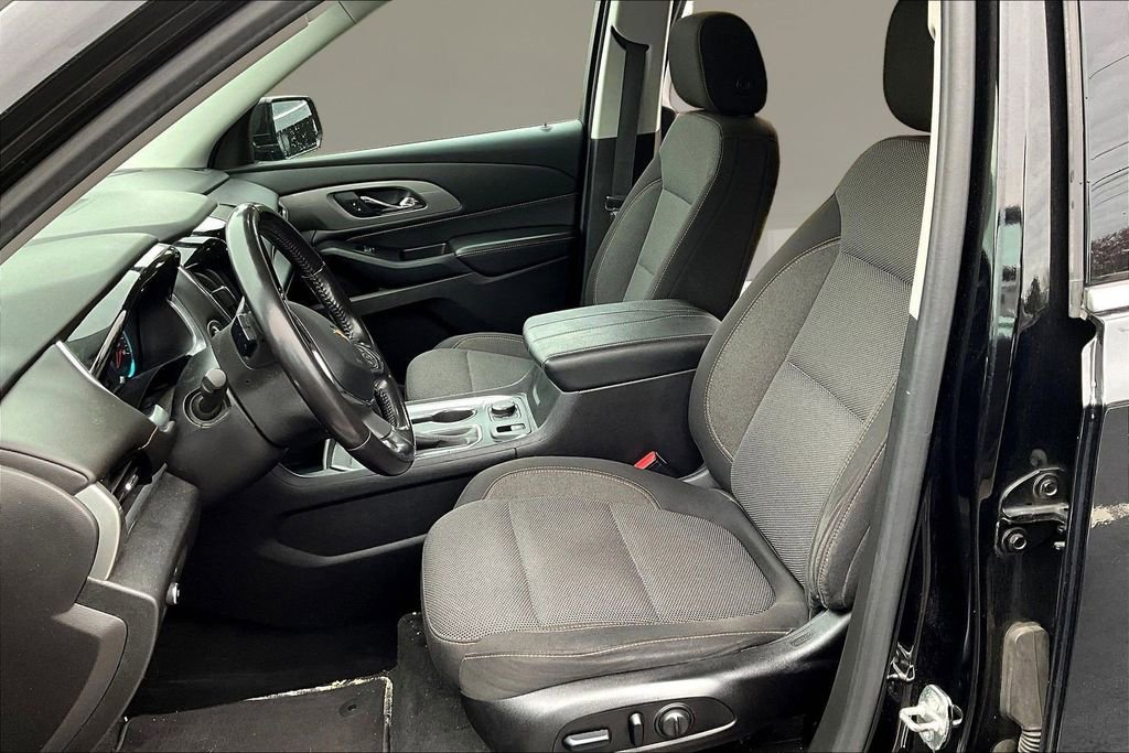 Used 2019 Chevrolet Traverse LT AWD/4WD image 21