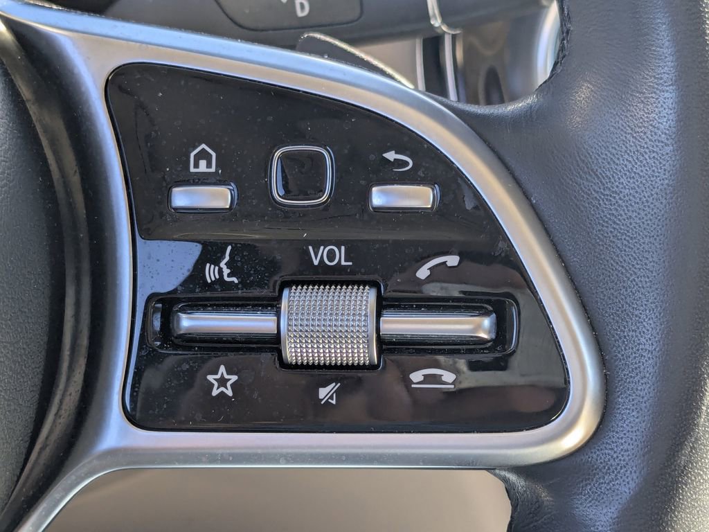 Certified 2021 Mercedes-Benz GLC 300 4MATIC image 11