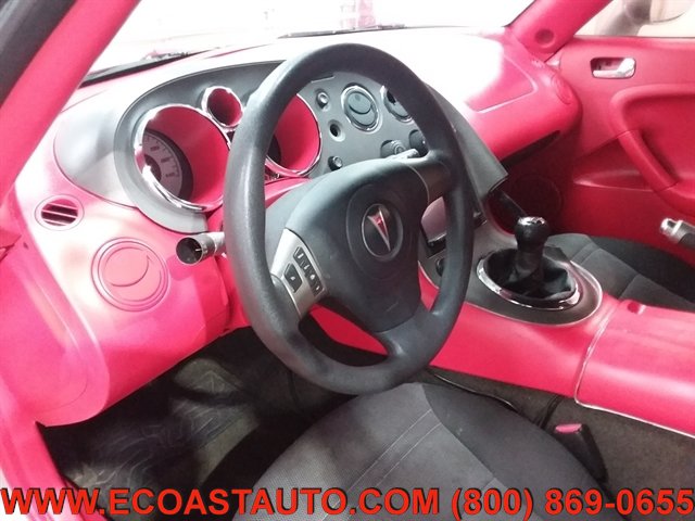 Used 2006 Pontiac Solstice Convertible w/ Power Package RWD image 12