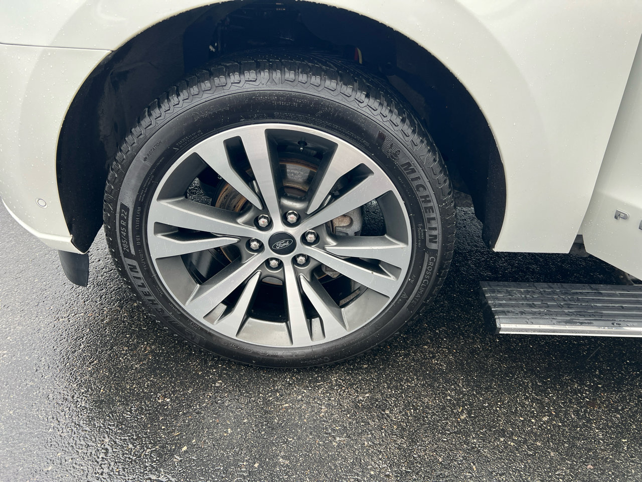 Used 2020 Ford Expedition Platinum image 32