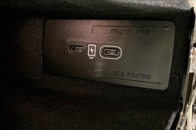 Certified 2023 Volvo XC90 B6 Ultimate w/ Lounge Package image 34