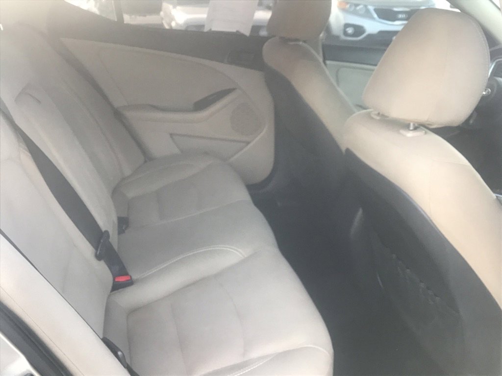 Used 2014 Kia Optima LX image 19