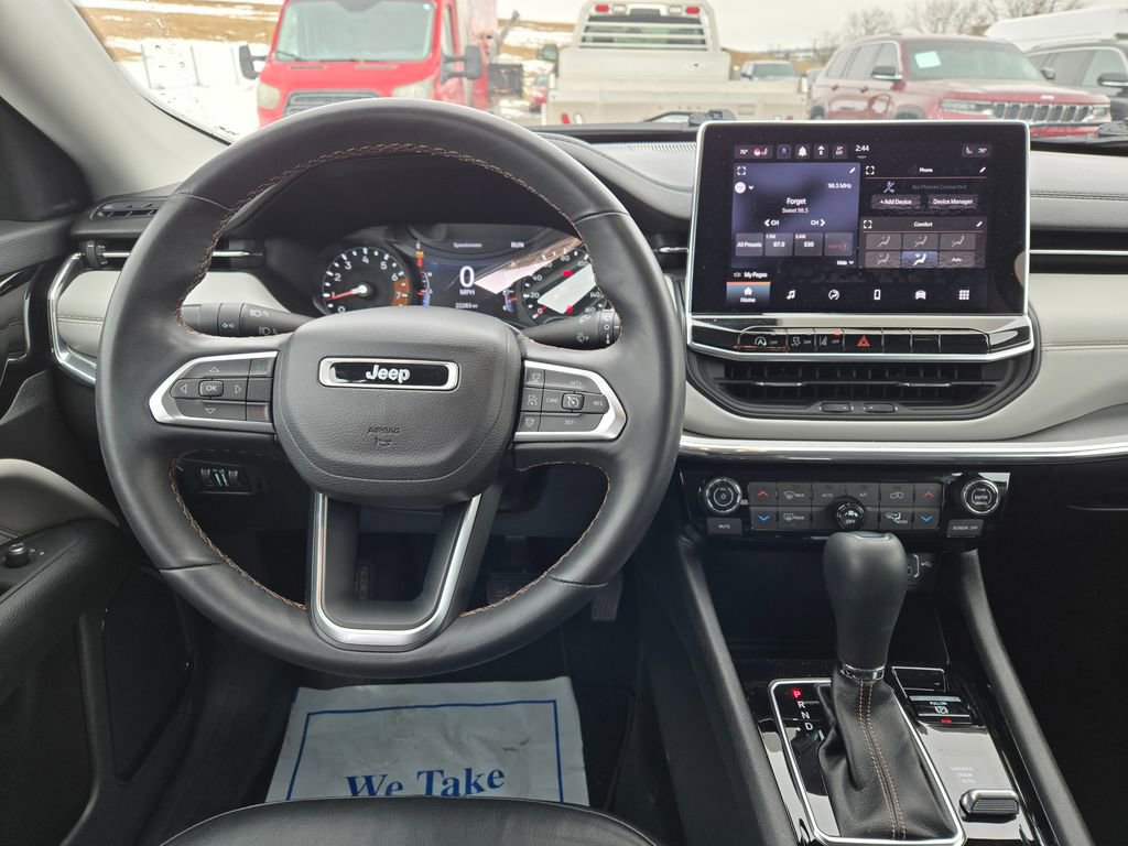 Used 2022 Jeep Compass Limited image 18