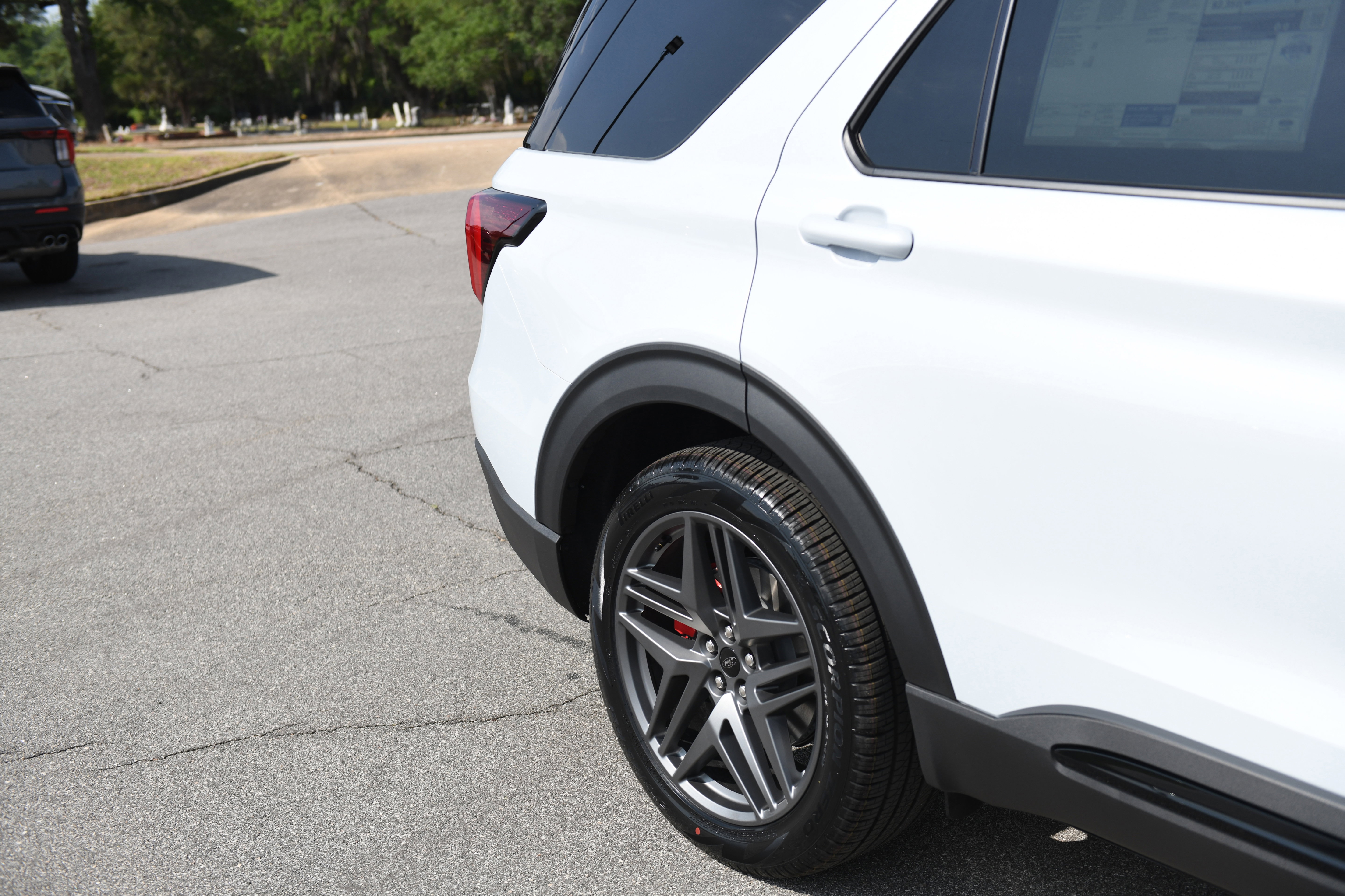 New 2026 Ford Explorer ST RWD image 5
