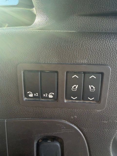 Used 2019 GMC Yukon XL Denali w/ Denali Ultimate Package image 20