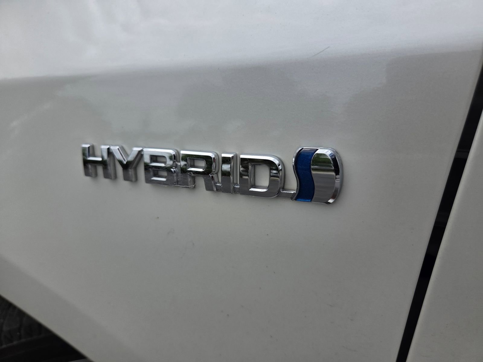 Used 2014 Toyota Prius V Five FWD image 17