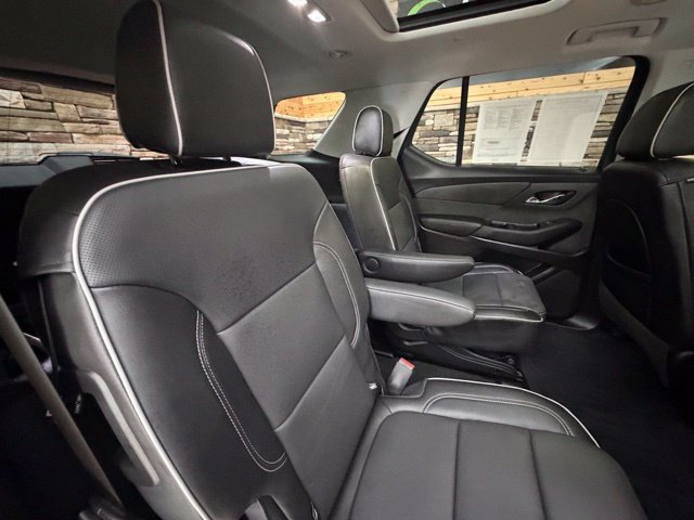 Used 2021 Chevrolet Traverse High Country w/ LPO, Floor Liner Package AWD/4WD image 40