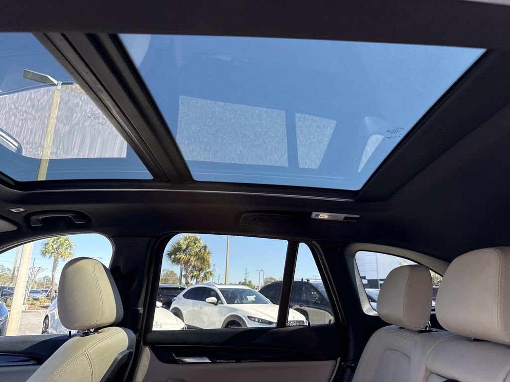 Used 2021 BMW X1 sDrive28i w/ Convenience Package image 17